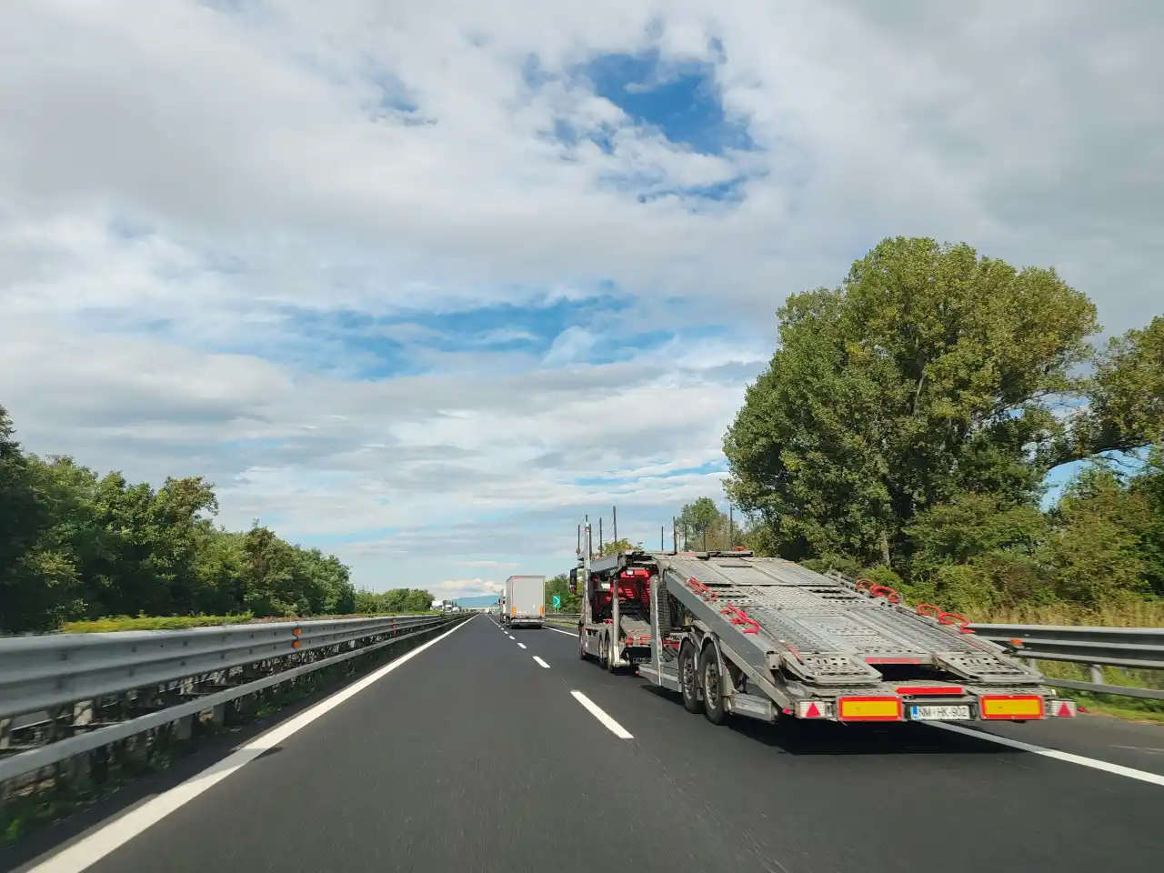Cross-border vehicle transport in Europe