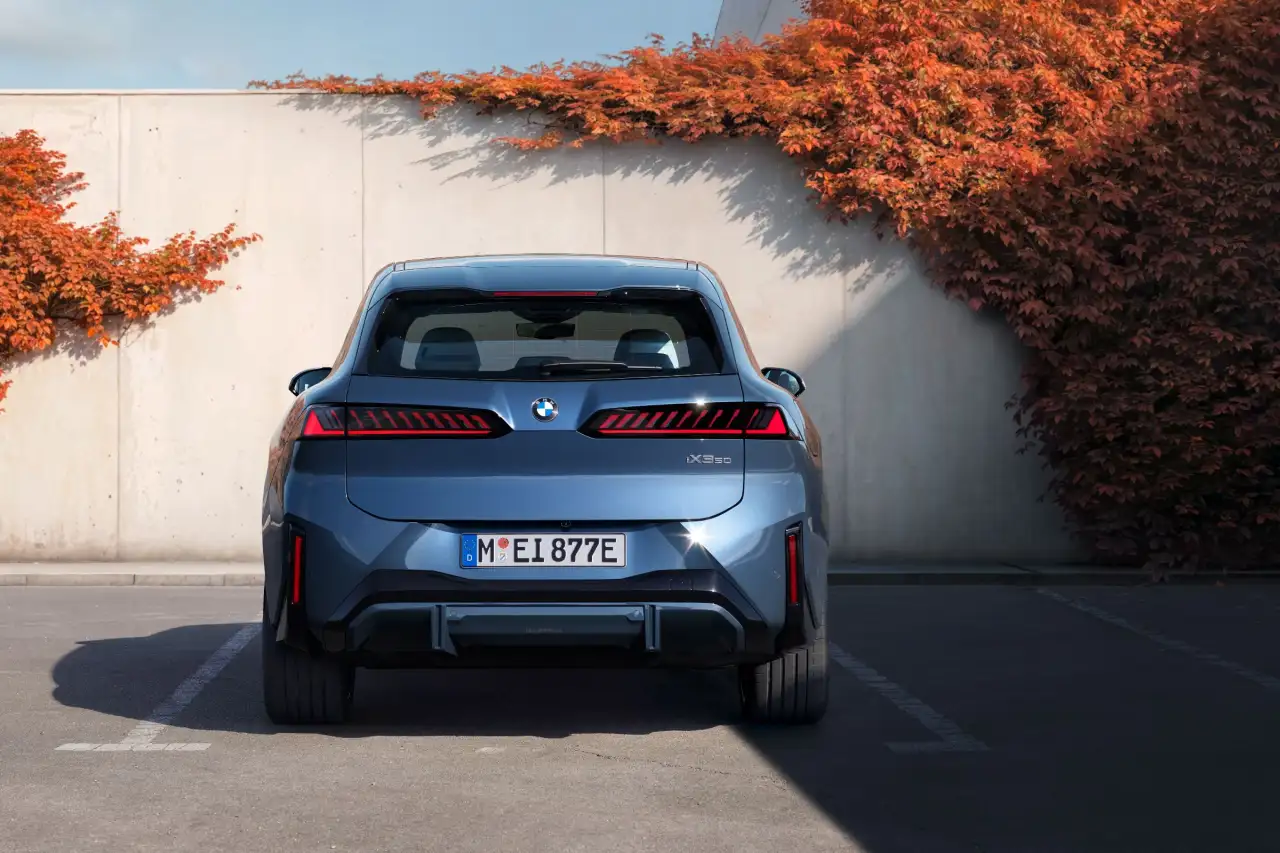 2026 BMW IX3