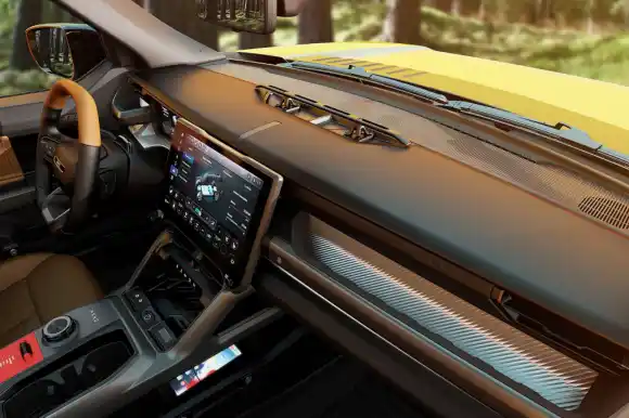 Jeep představil plně elektrický model 2026 Recon: silák s výkonem 650 koní na ce