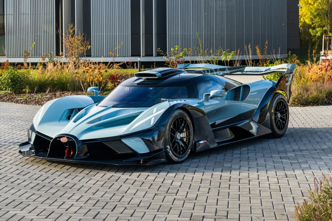 Bugatti's Final Bolide completed, ending the track-only project #1