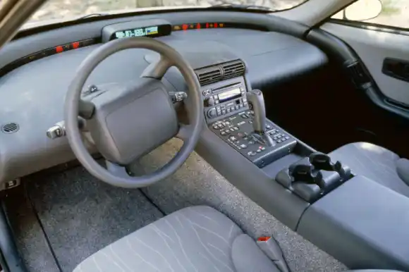 Die Zukunft retten: YouTuber und GM tun sich zusammen, um einen seltenen EV1 zu