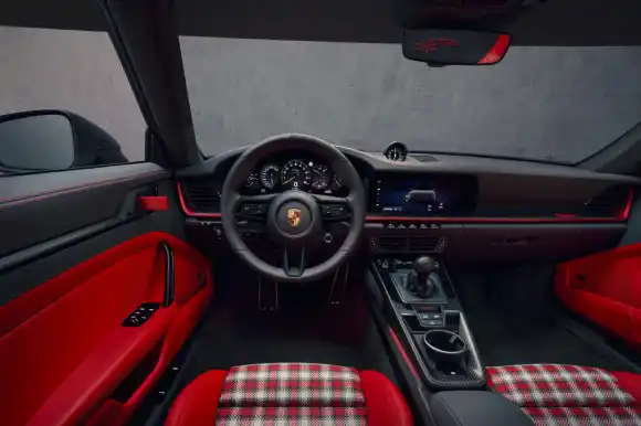 Porsche f&uuml;gt eine weitere 911-Variante hinzu: Der Open-Top GT3 S/C