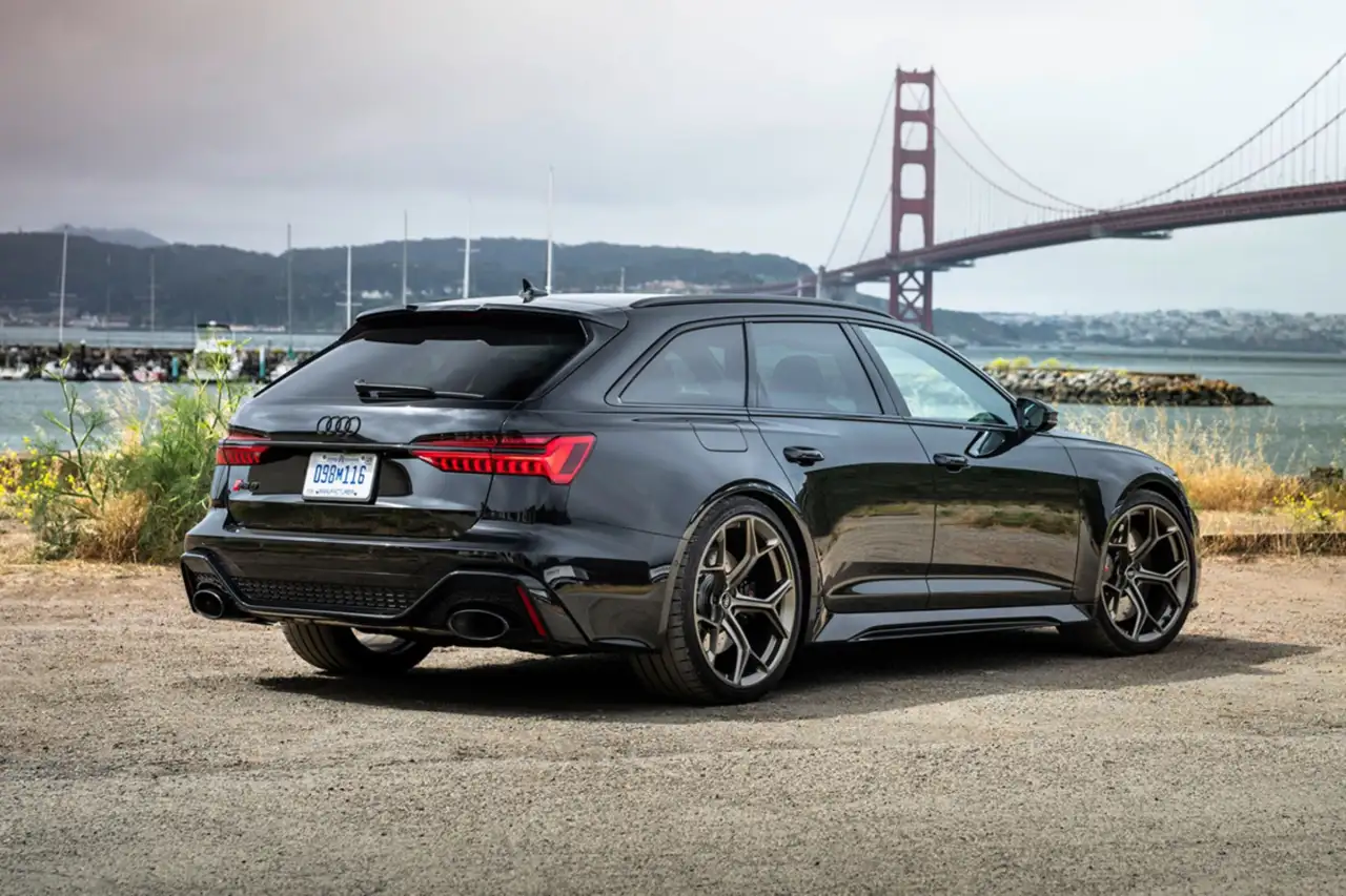 Audi RS6 Avant C8