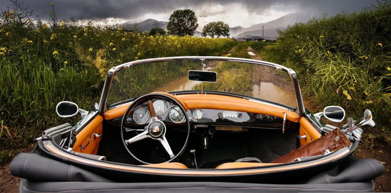 Auction vs. fixed price: Which is the better way to sell your classic car?